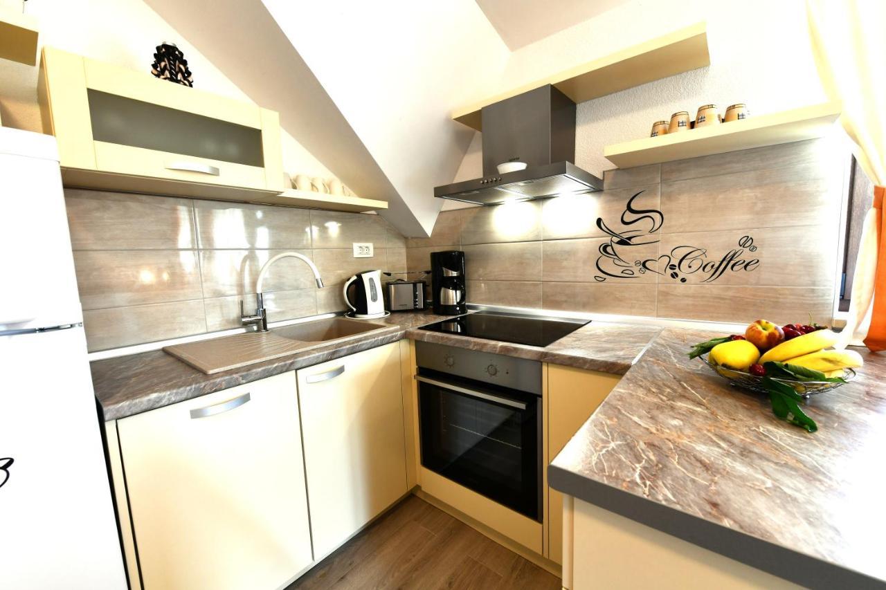 House Jelena Apartment Seliste Dreznicko Exterior foto