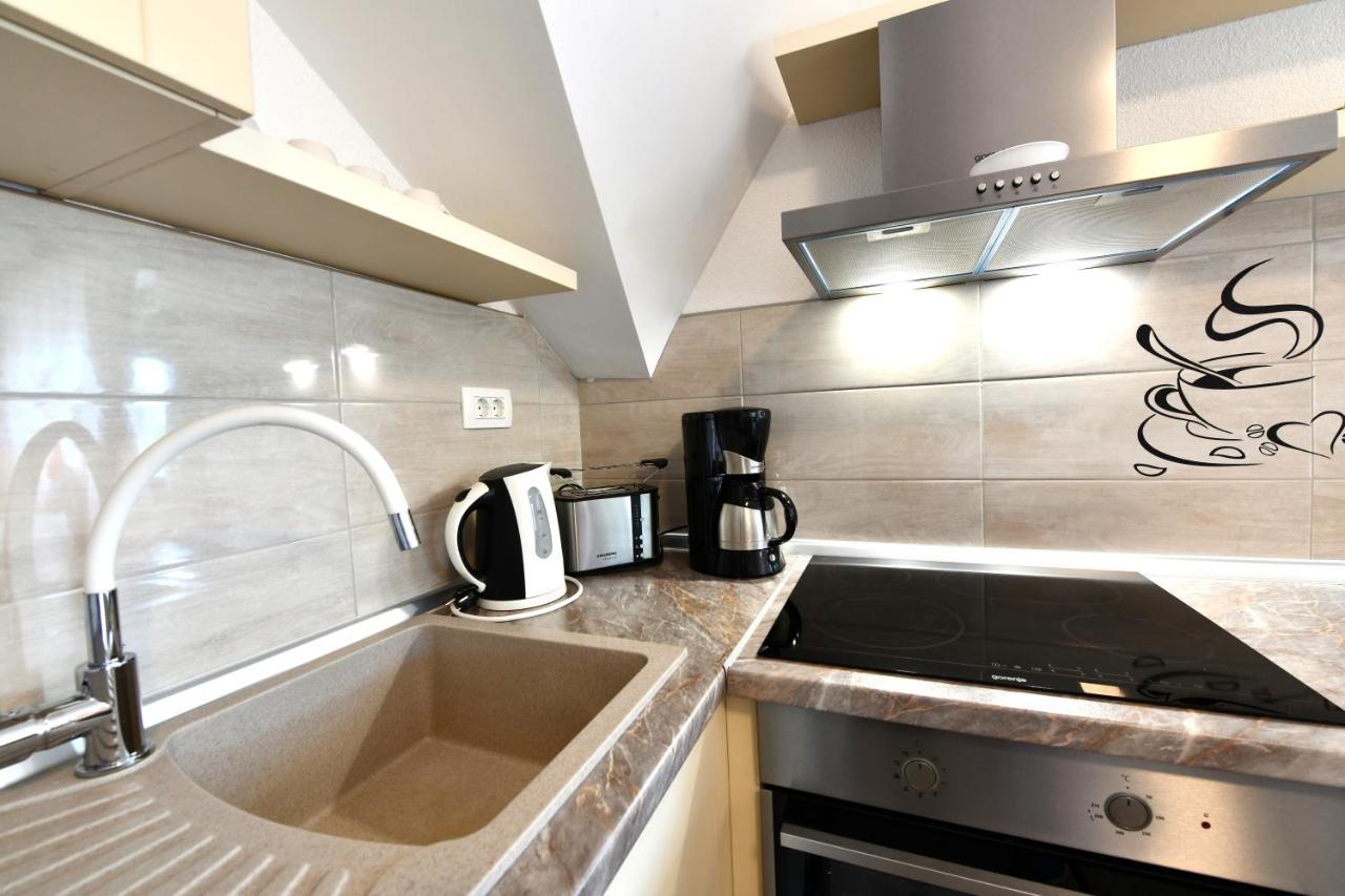 House Jelena Apartment Seliste Dreznicko Exterior foto