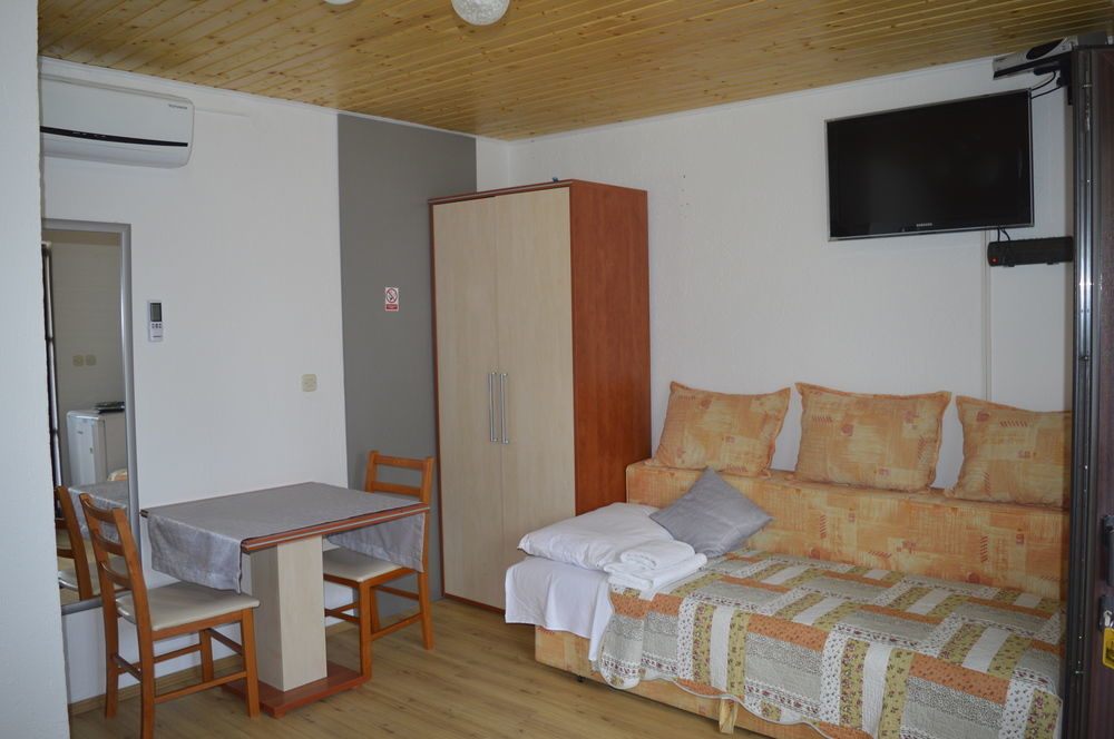 House Jelena Apartment Seliste Dreznicko Exterior foto